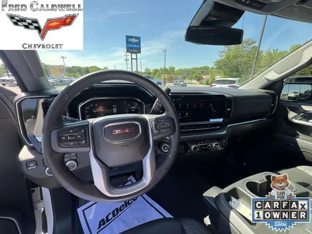 2025 GMC Sierra 1500 2WD Crew Cab Short Box SLT