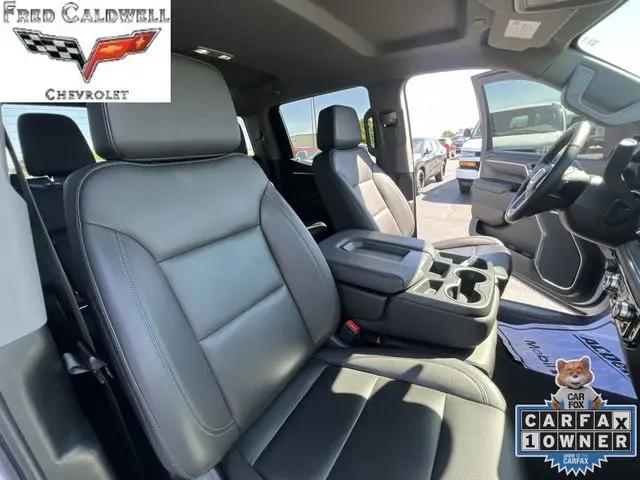 2025 GMC Sierra 1500 2WD Crew Cab Short Box SLT