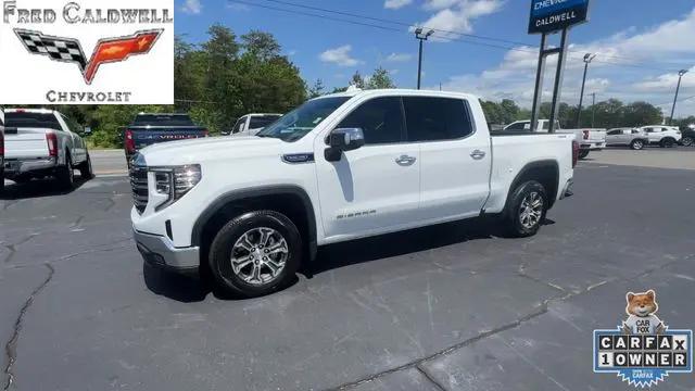 2025 GMC Sierra 1500 4WD Crew Cab Short Box SLT