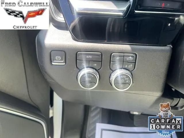 2025 GMC Sierra 1500 4WD Crew Cab Short Box SLT