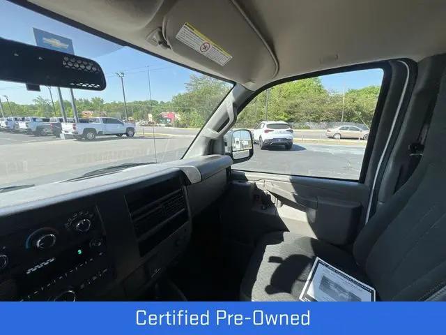 2025 GMC Savana Cargo RWD 2500 Regular Wheelbase Work Van