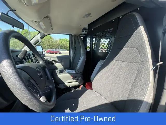 2025 GMC Savana Cargo RWD 2500 Regular Wheelbase Work Van