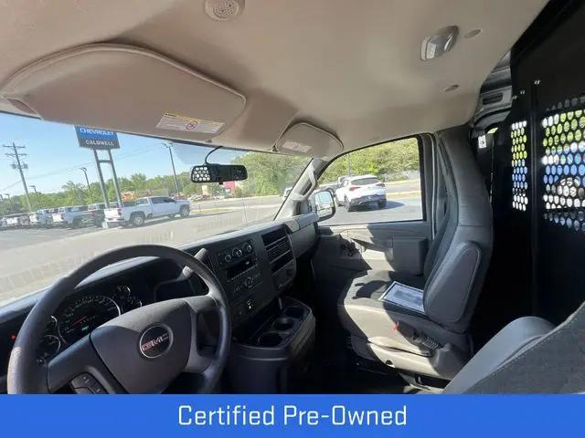 2025 GMC Savana Cargo RWD 2500 Regular Wheelbase Work Van