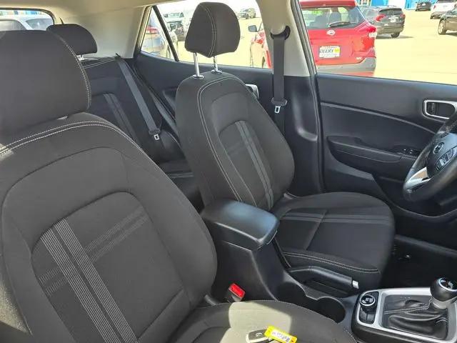 2025 Hyundai Venue SEL