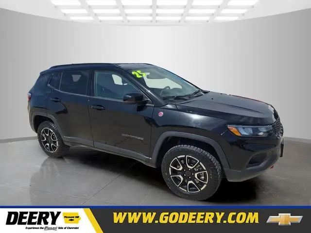 2025 Jeep Compass Trailhawk 4x4 for sale in Pleasent Hill, IA