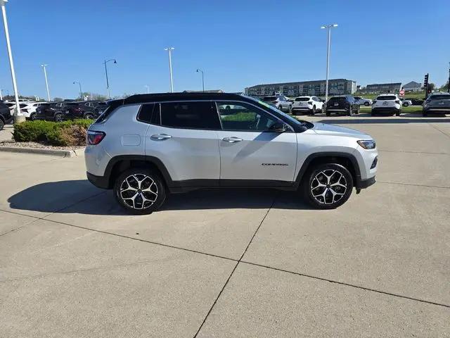 2025 Jeep Compass Limited 4x4