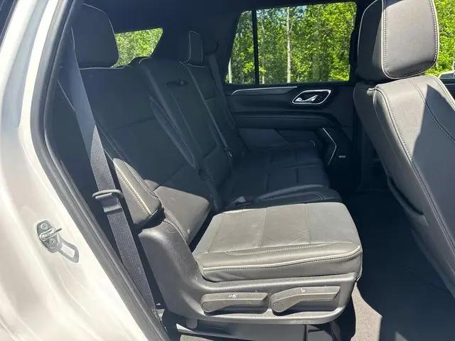 2024 GMC Yukon 2WD SLT
