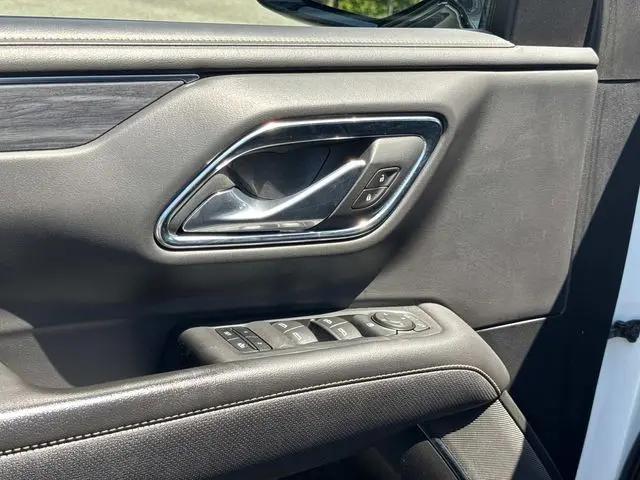 2024 GMC Yukon 2WD SLT