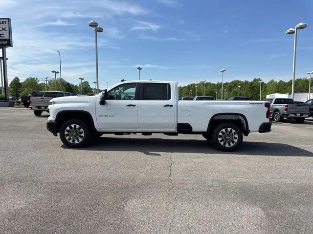2026 Chevrolet Silverado 2500HD Crew Cab, Long Bed, Custom, 4WD