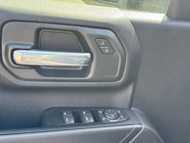 2026 Chevrolet Silverado 2500HD Crew Cab, Long Bed, Custom, 4WD