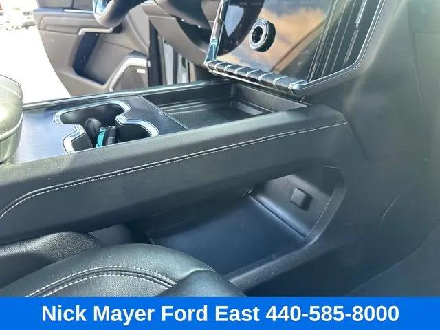 2024 GMC Acadia FWD Elevation