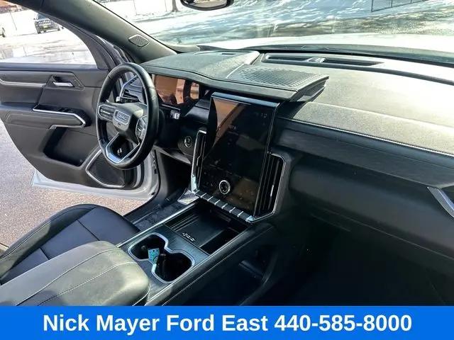 2024 GMC Acadia FWD Elevation