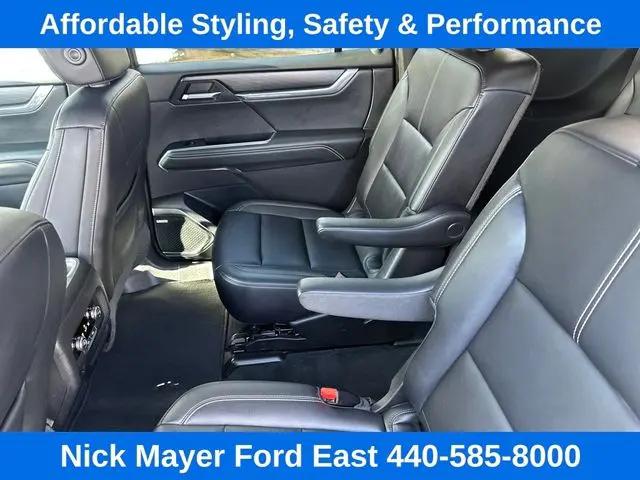 2024 GMC Acadia FWD Elevation