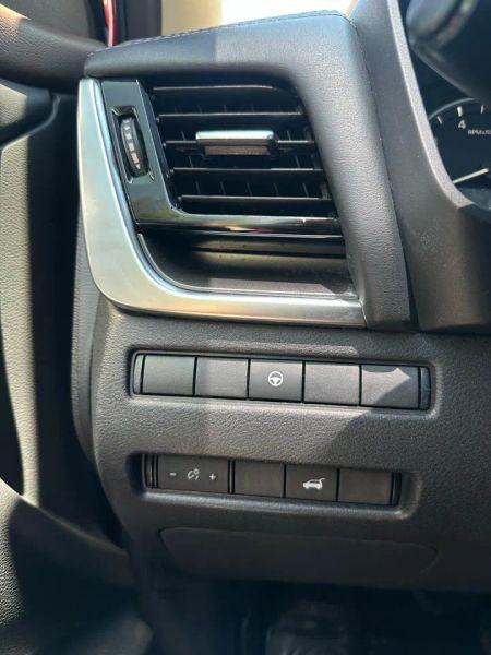 2021 Nissan Rogue SV FWD