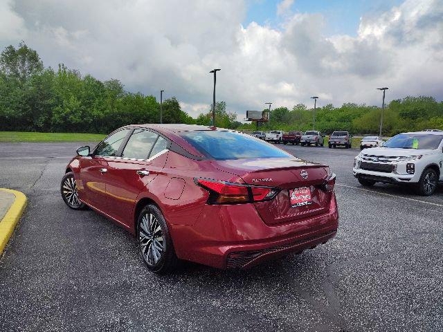 2025 Nissan Altima SV FWD