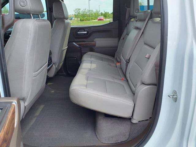 2021 GMC Sierra 1500 4WD Crew Cab Short Box SLT