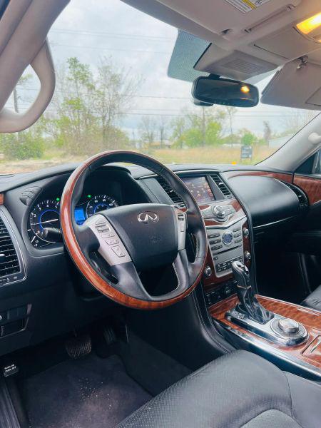 2018 INFINITI QX80 Base