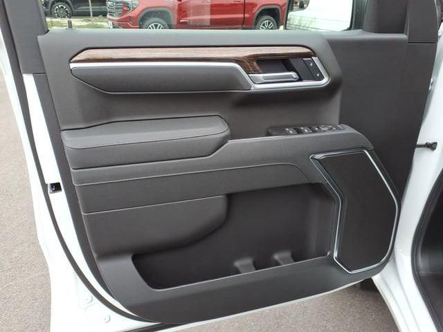 2026 GMC Sierra 1500 Double Cab, Standard Bed, Elevation, 4WD