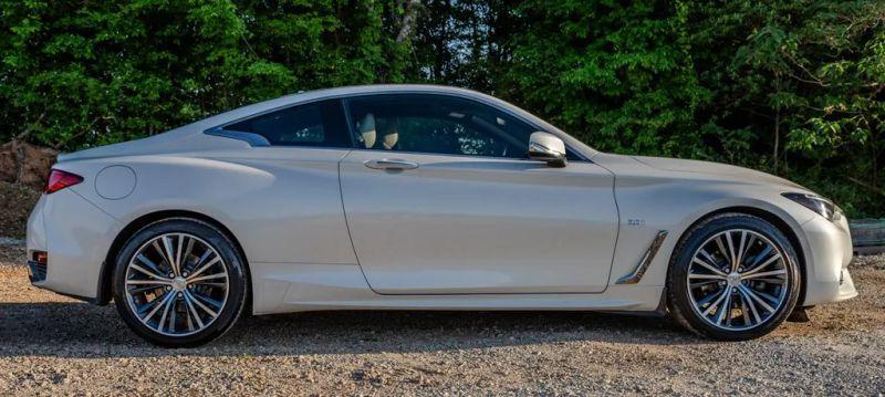 2017 INFINITI Q60 3.0t Premium
