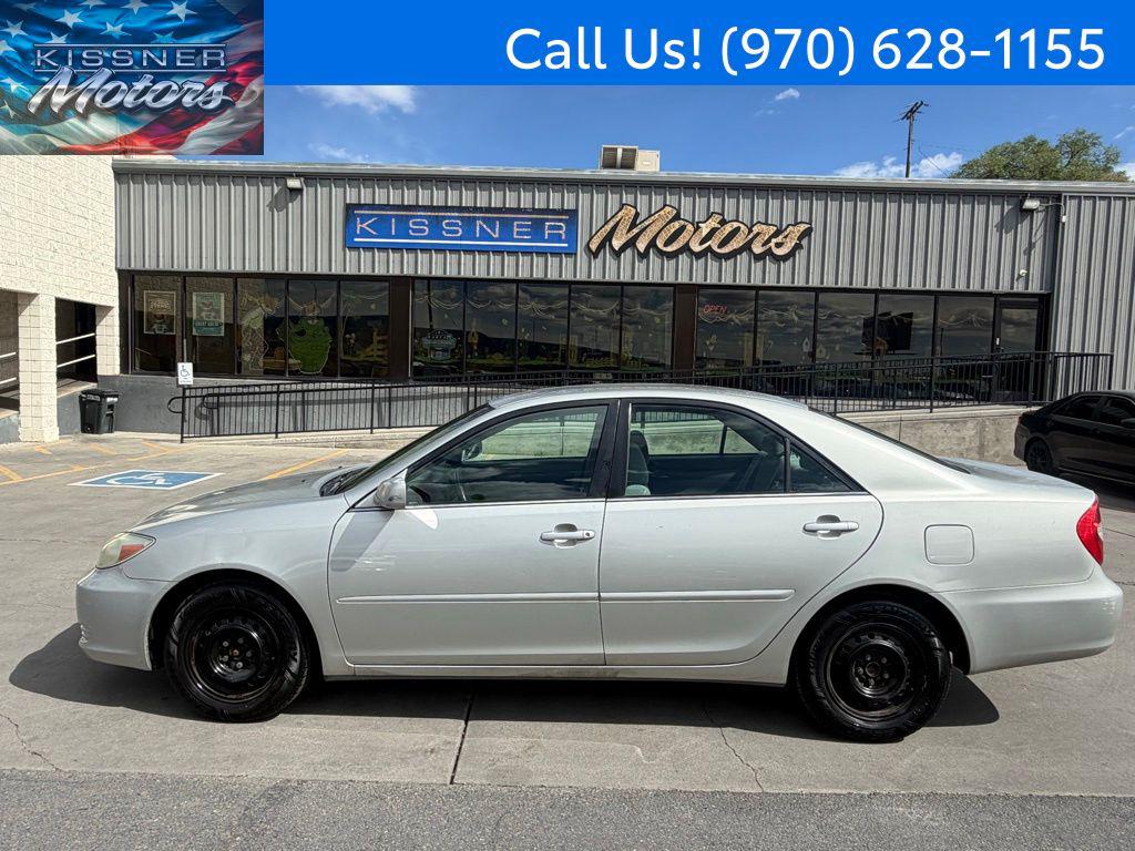 2004 Toyota Camry LE