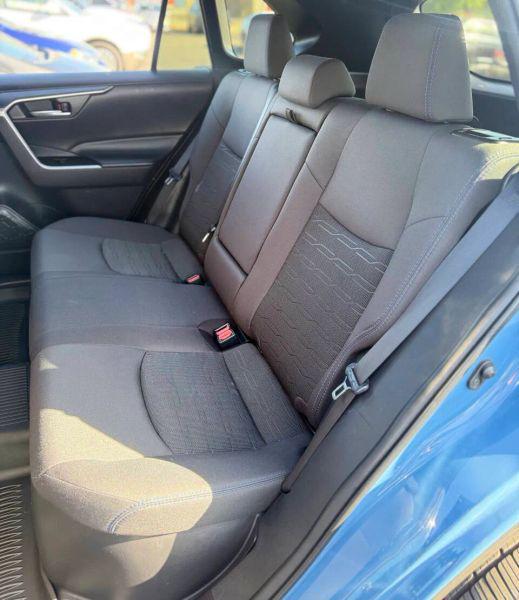2022 Toyota RAV4 Hybrid SE