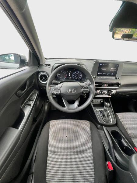 2023 Hyundai Kona SE