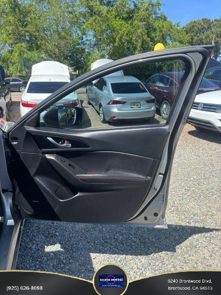 2015 Mazda Mazda3 s Touring