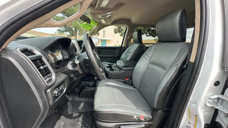 2020 Jeep Ram 2500 Tradesman Crew Cab 4x4 8' Box