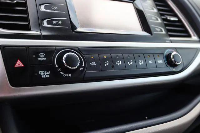 2014 Toyota Highlander LE V6