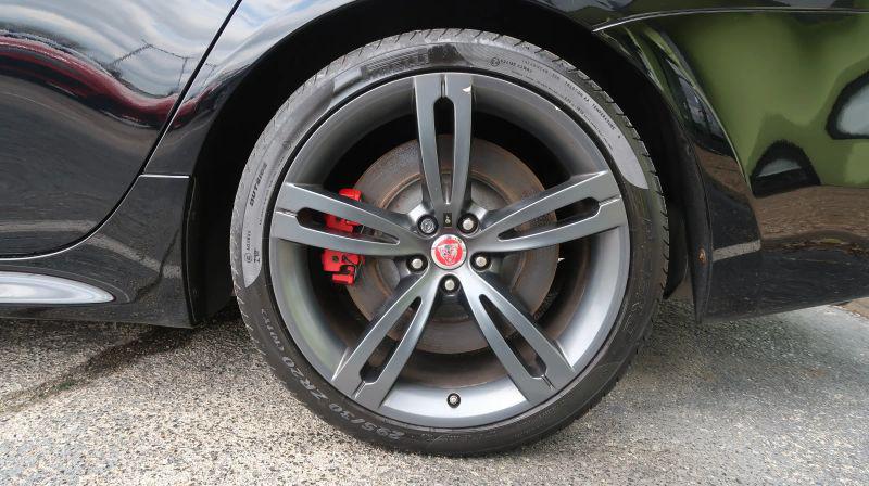 2014 Jaguar XJ XJR LWB