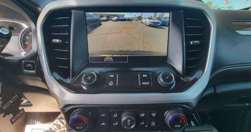 2022 GMC Acadia FWD SLE