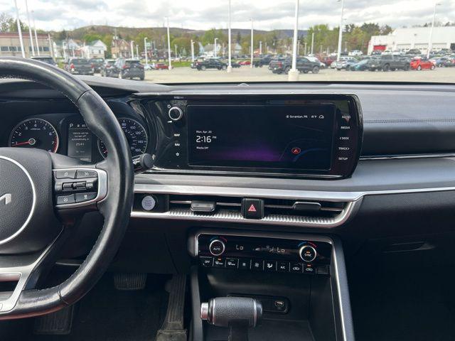 2024 Kia K5 GT-Line