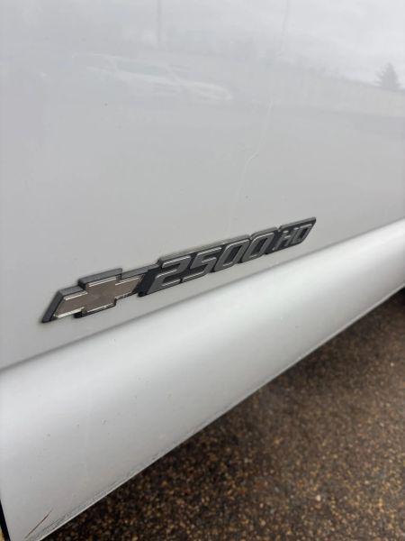 2003 Chevrolet Silverado 2500HD LS