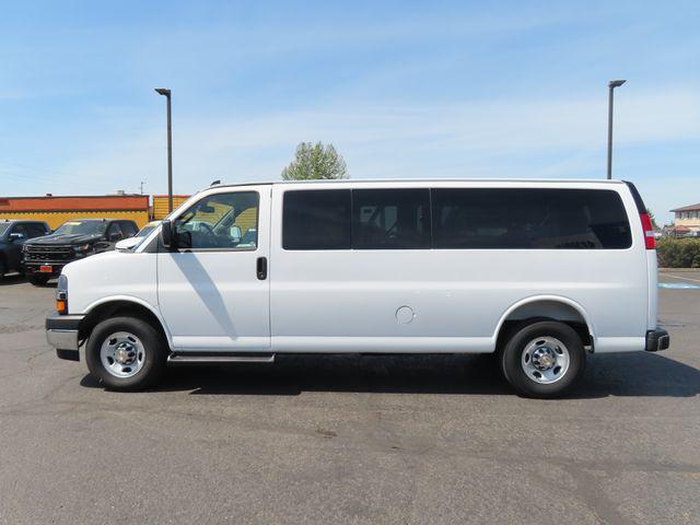 2025 Chevrolet Express Passenger RWD 3500 Extended Wheelbase LT