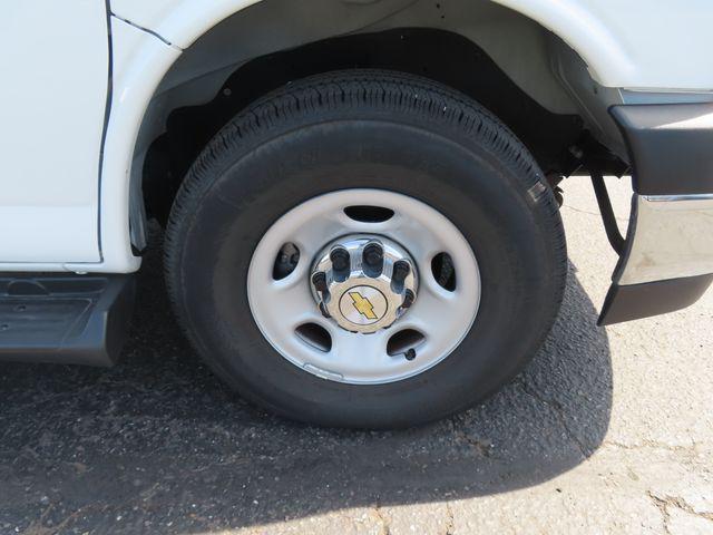 2025 Chevrolet Express Passenger RWD 3500 Extended Wheelbase LT