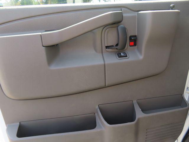 2025 Chevrolet Express Passenger RWD 3500 Extended Wheelbase LT