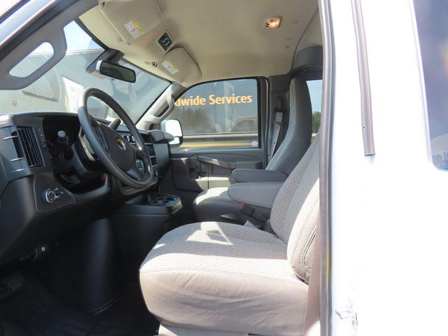 2025 Chevrolet Express Passenger RWD 3500 Extended Wheelbase LT