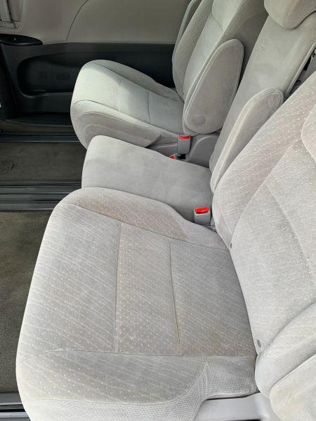 2019 Toyota Sienna LE 8 Passenger