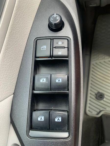 2019 Toyota Sienna LE 8 Passenger