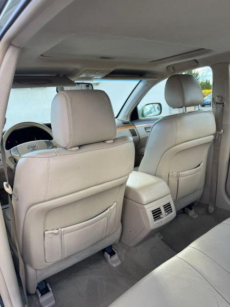 2005 Toyota Avalon XL