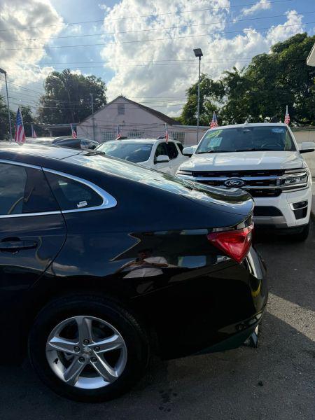 2024 Chevrolet Malibu FWD 1FL