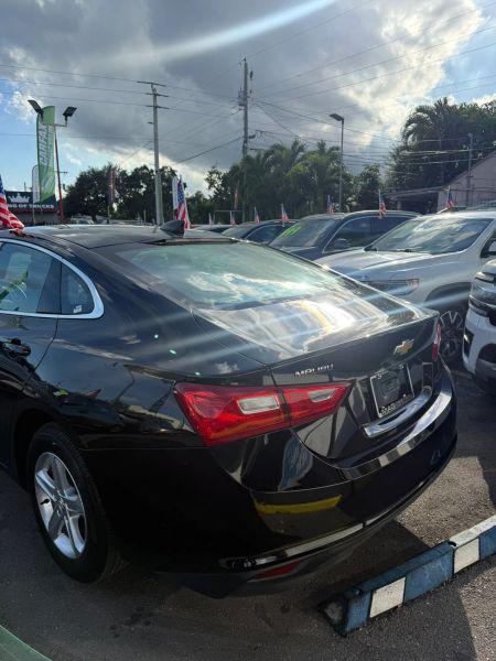 2024 Chevrolet Malibu FWD 1FL