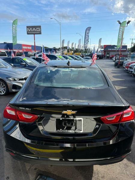 2024 Chevrolet Malibu FWD 1FL