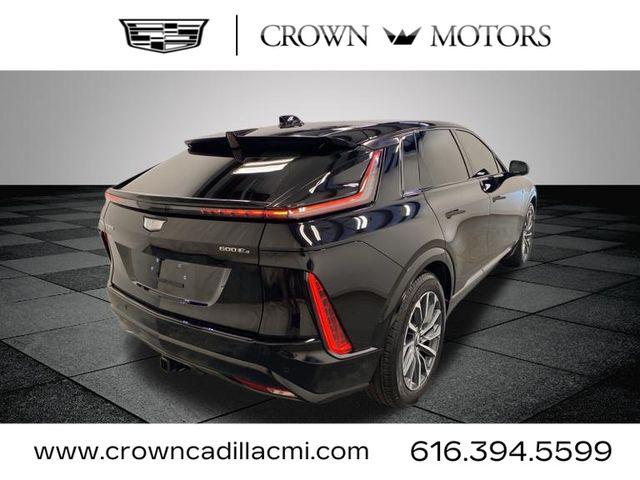 2024 Cadillac iQ Sport w/1SF
