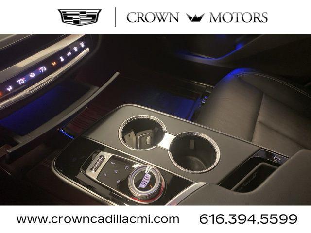 2024 Cadillac iQ Sport w/1SF