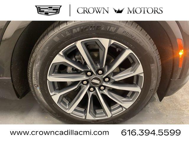 2024 Cadillac iQ Sport w/1SF