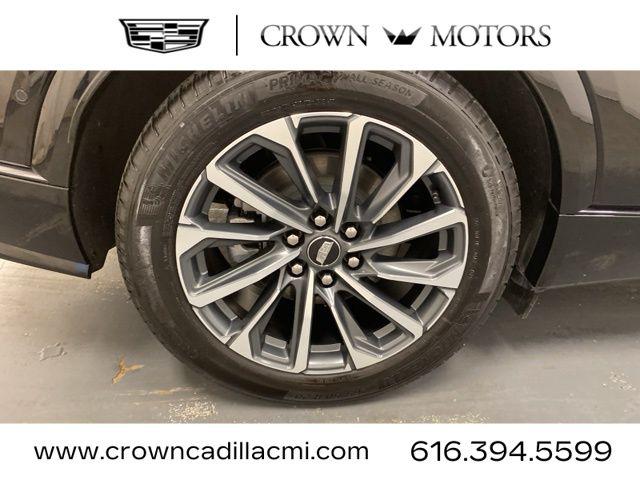2024 Cadillac iQ Sport w/1SF