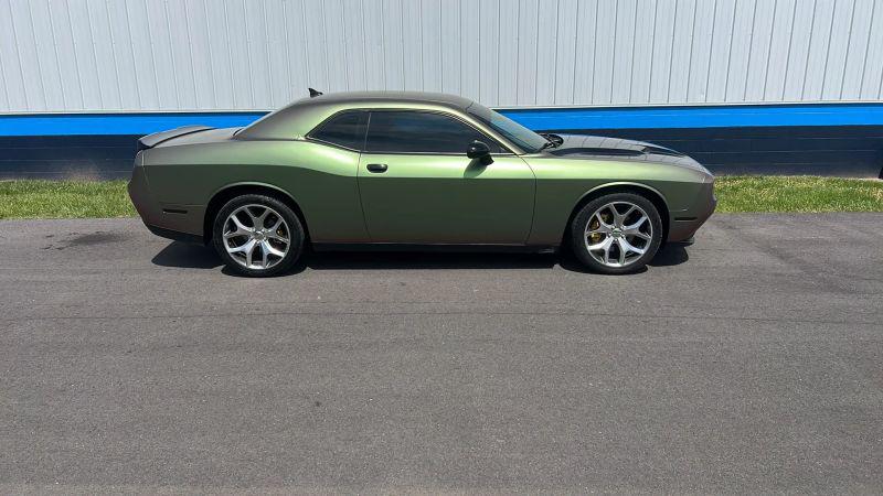 2015 Dodge Challenger SXT Plus