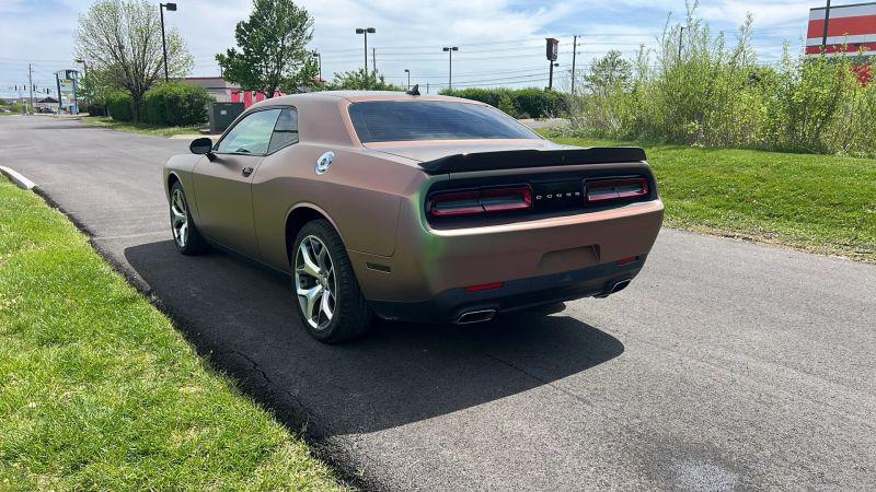 2015 Dodge Challenger SXT Plus