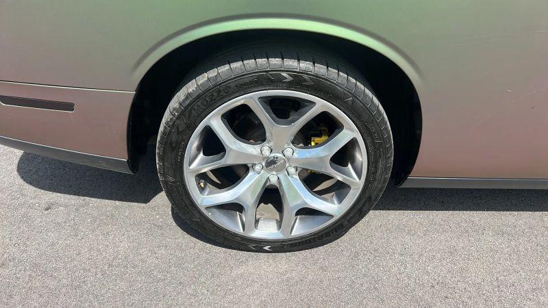 2015 Dodge Challenger SXT Plus